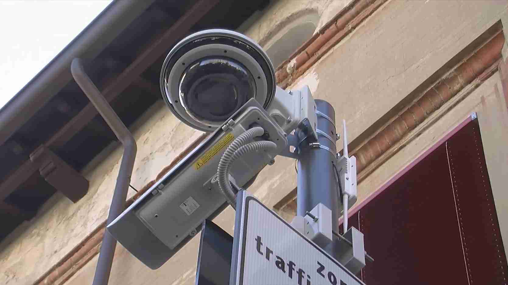 Vigevano, installati i varchi elettronici per la Ztl in centro storico