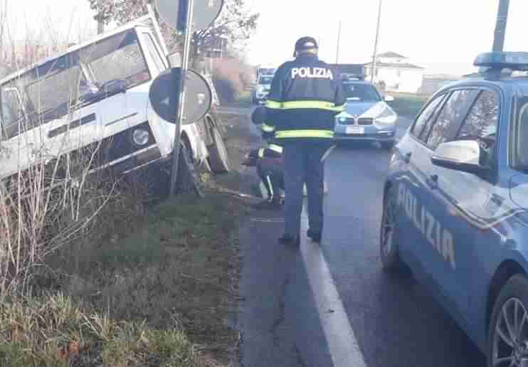 Codevilla, malore fatale al volante: muore 55enne di Robecco