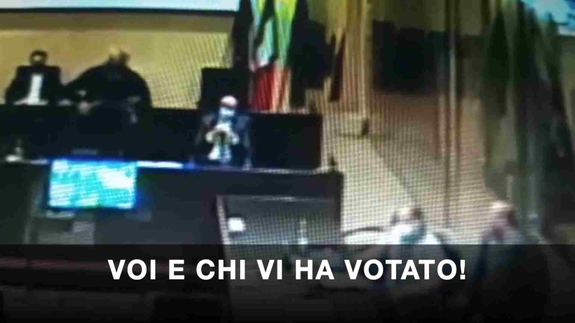 Abbiategrasso, consigliere della LEga insulta opposizione ed elettori