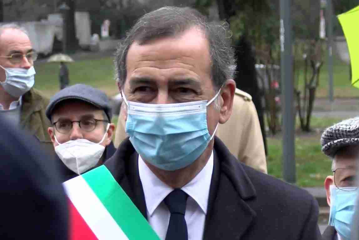 Sala firma il Manifesto della Comunicazione non Ostile, ‘Sarà la mia carta etica’