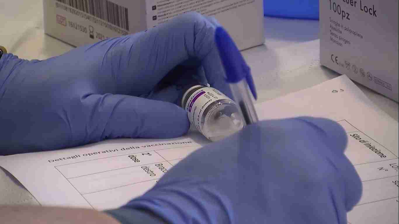 Astrazeneca, saltano 5.000 vaccinazioni in provincia di Pavia