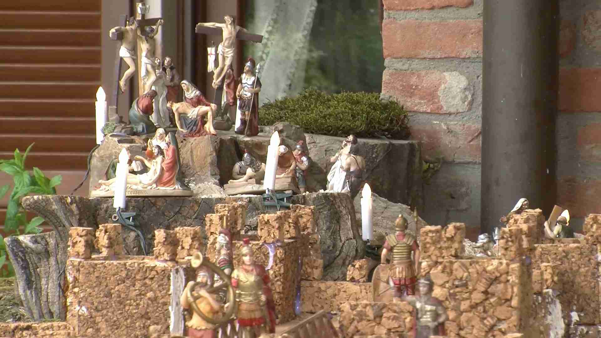 Tromello, il ”presepe di Pasqua” dell’ex sindaco Mauro Ricci