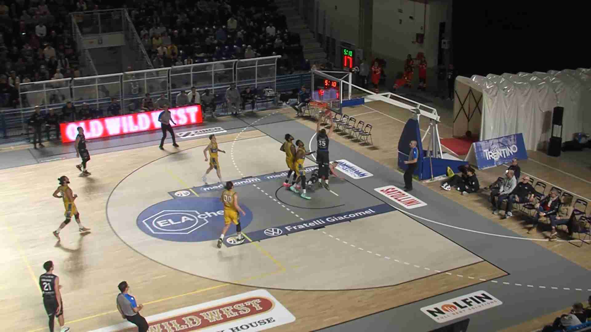 Basket, Vigevano sbatte contro Latina: sconfitta contro l’ultima in classifica