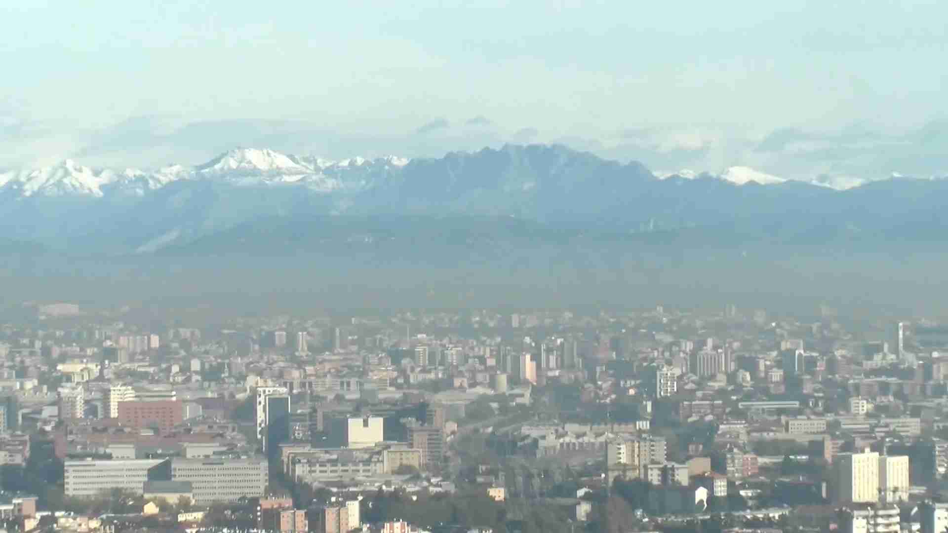 Smog e traffico: la Lombardia resta indietro sugli obiettivi europei