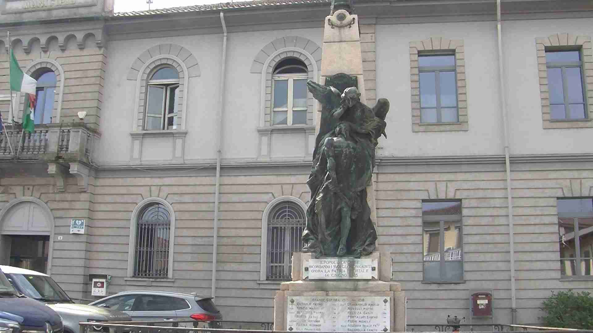 Candia, si sogna il restyling della piazza del municipio: più verde e panchine