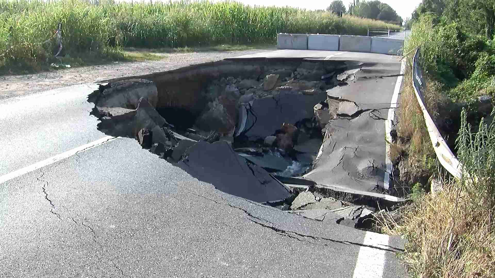 Torrevecchia Pia, la ex statale crollata dovrebbe riaprire a inizio ottobre