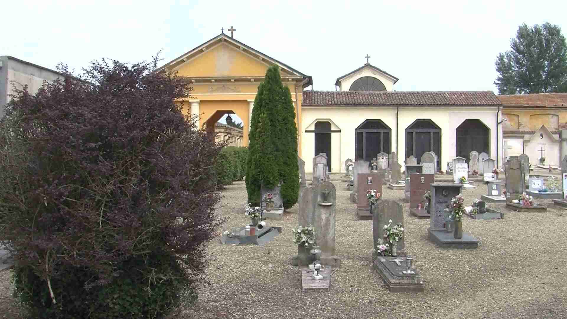 Candia, cimitero da rimettere a nuovo: previste più telecamere