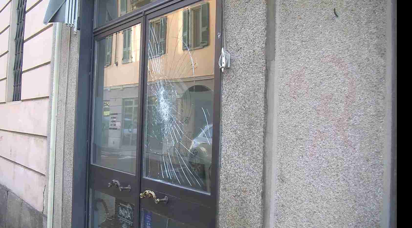 Raid nella notte: furti e spaccate a Mortara in centro