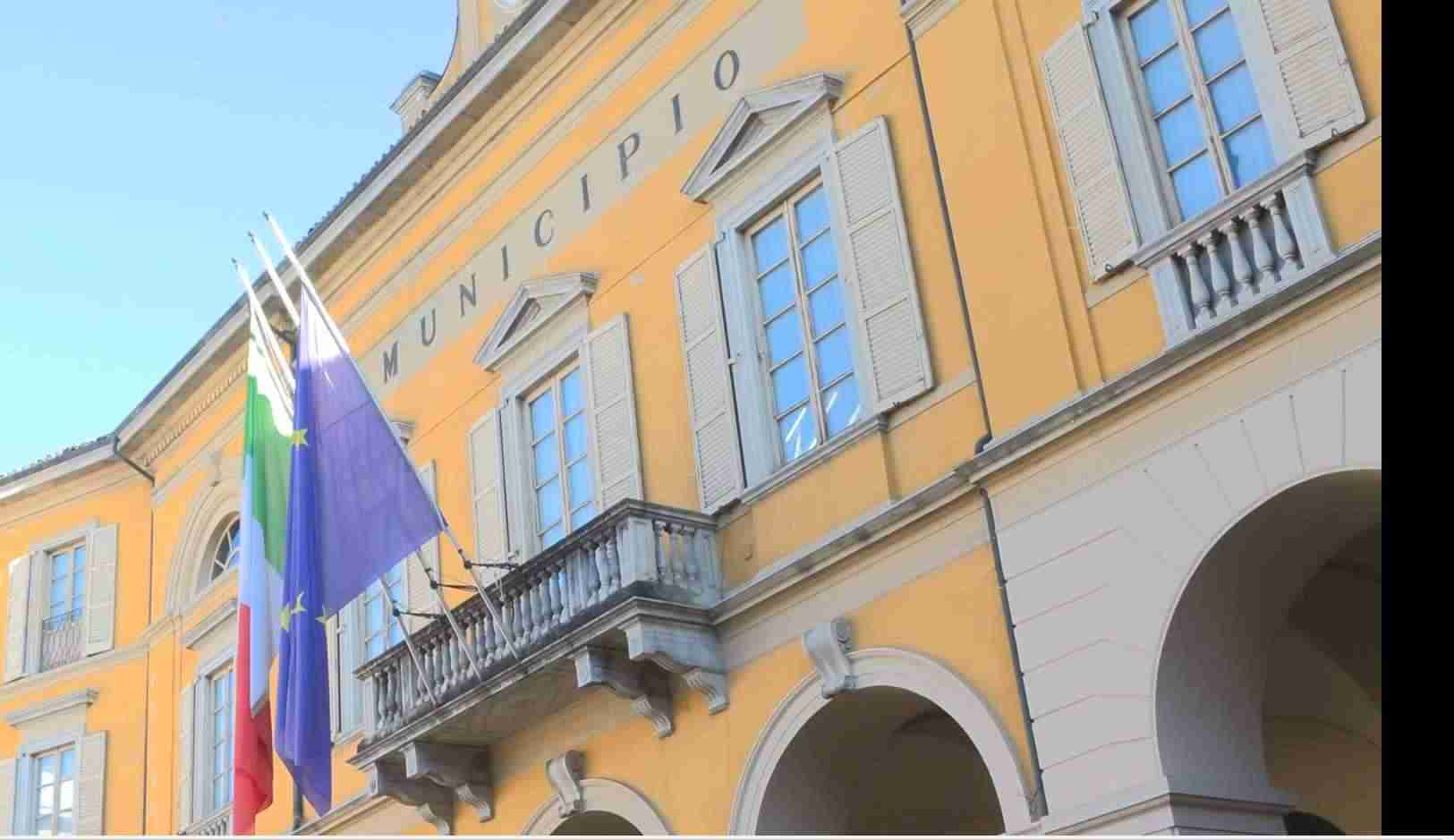 Mortara, degrado e sporcizia in centro: le lamentele dei residenti