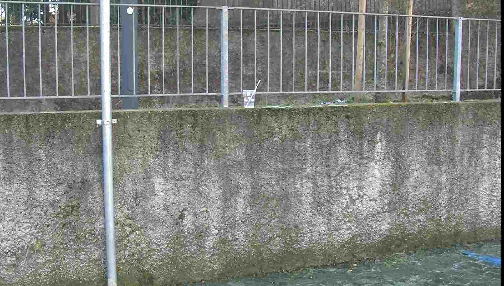 Vigevano, tra fuochi d’artificio e compleanni alcolici via Trivulzio in mano ai vandali