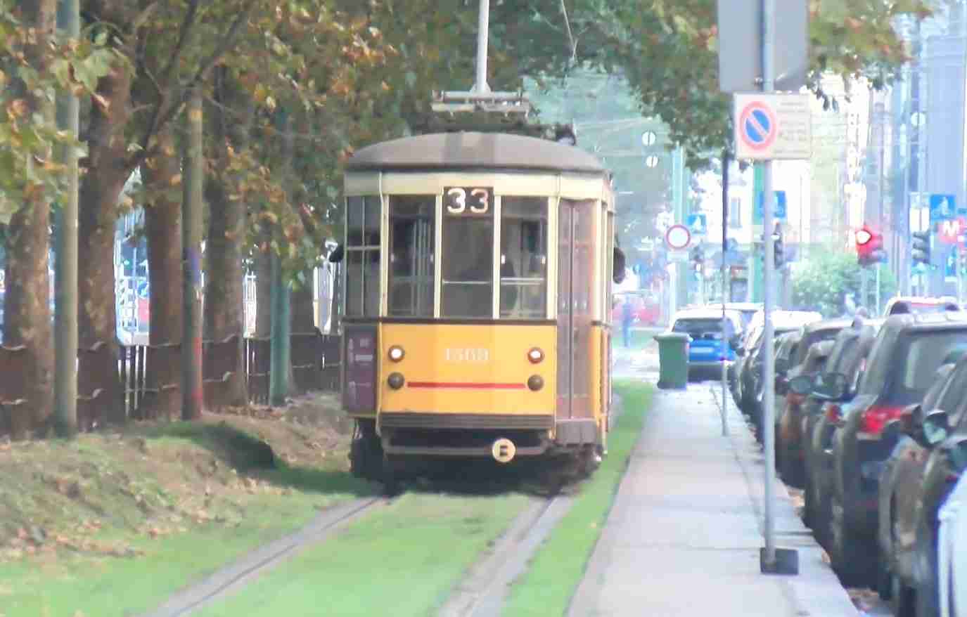 Milano: Atm condannata a risarcire 16 tranvieri per i troppi straordinari, ”Usura psico-fisica”