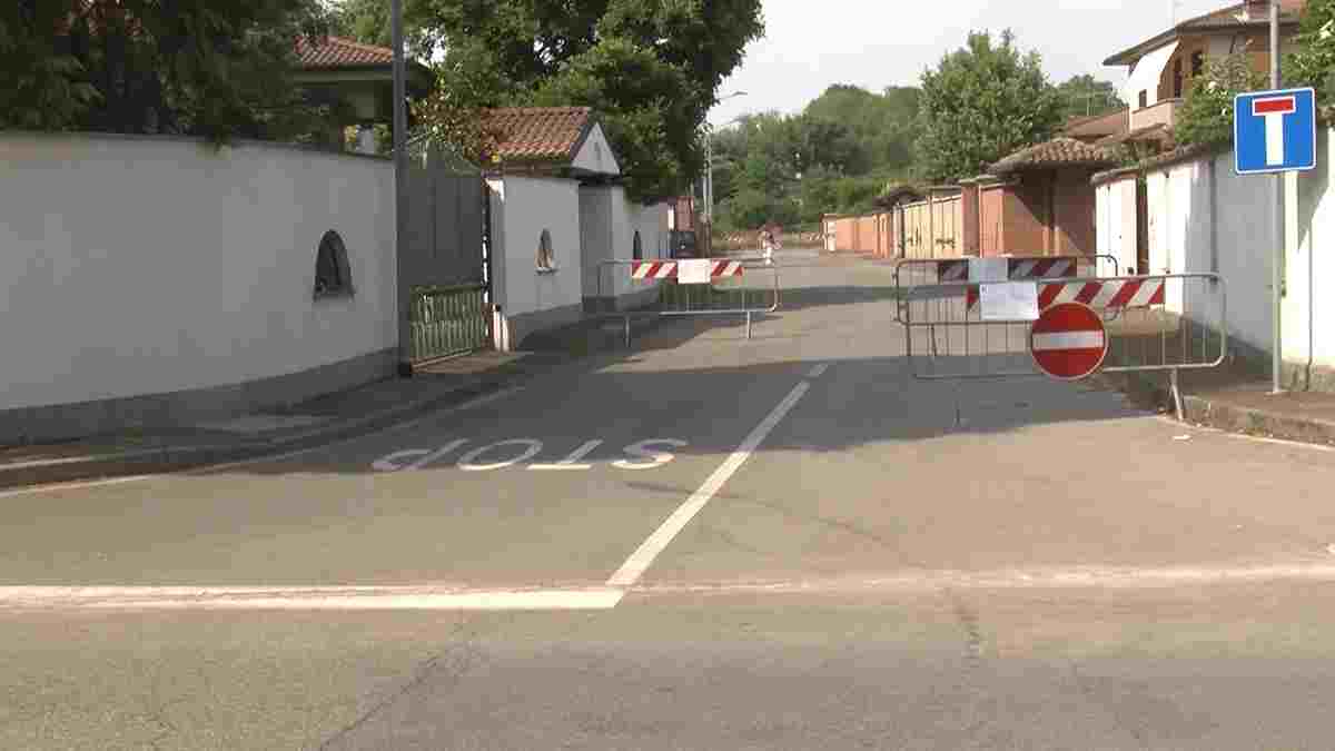 Delitto di Garlasco, turismo ”macabro” in via Pascoli: ”Da mesi assediati da curiosi”