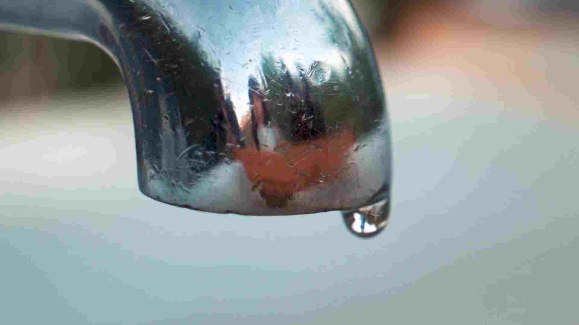 Milano, in via Rizzoli ancora disagi: dopo la legionella l’acqua calda non c’è più