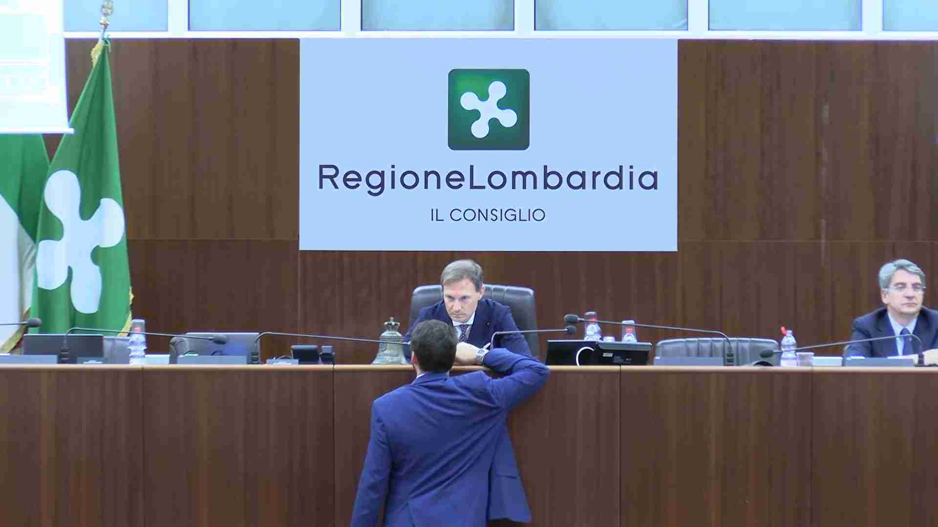 Pavia, il caso della donna vittima di violenza torna in Consiglio regionale: ‘Sfrattate il violento’