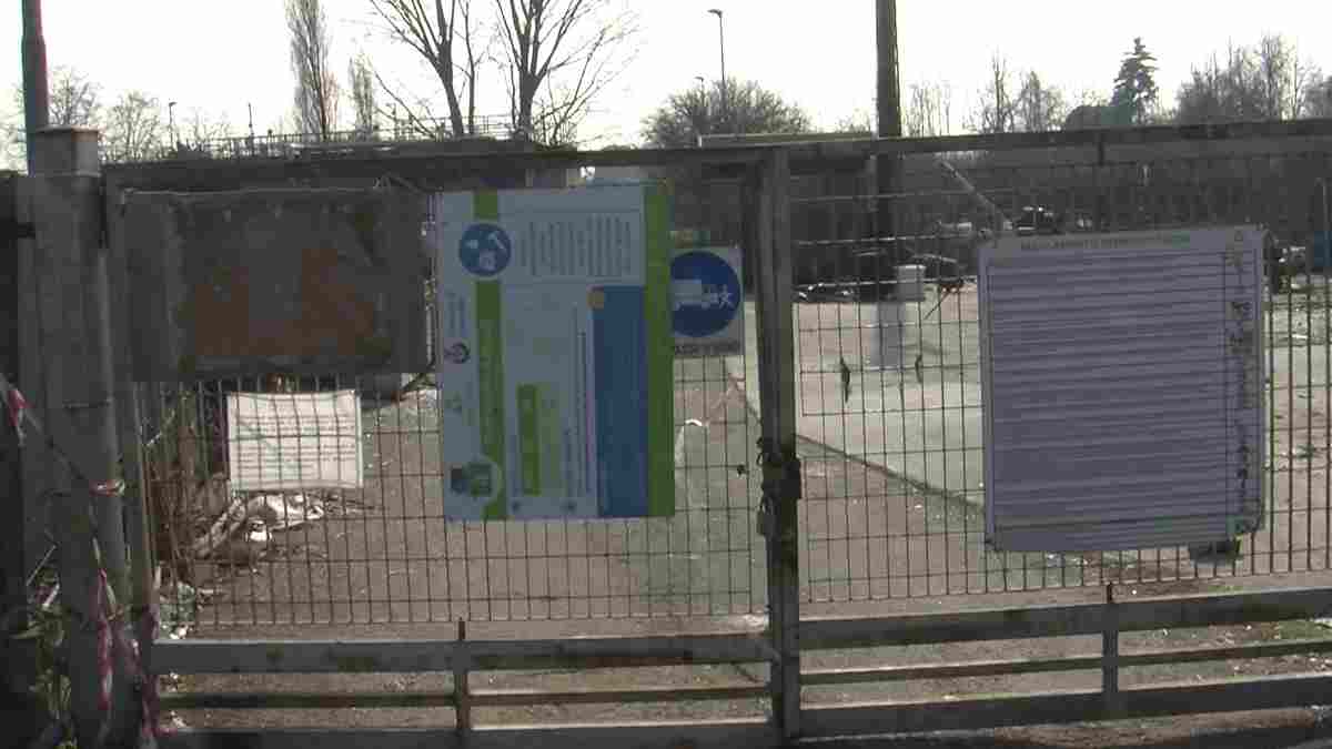 Rubavano rifiuti in ferro e alluminio nelle discariche di Gambolò e Tromello e poi li rivendevano a un’altra società: 19 indagati tra il Pavese e il Milanese