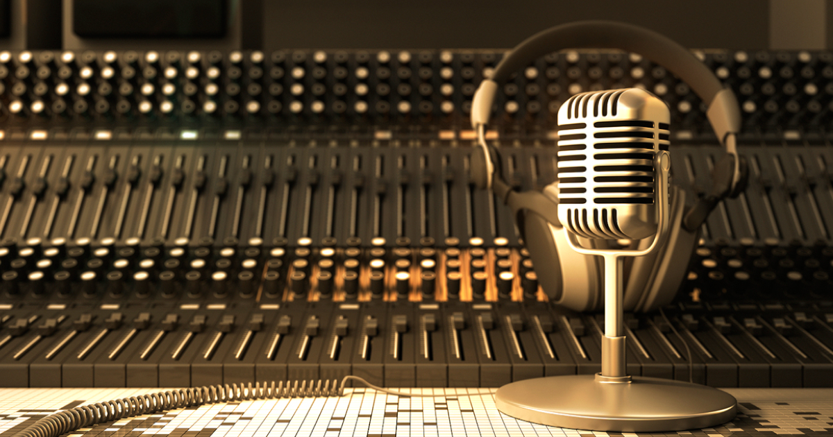 On air, Voghera racconta i 50 anni delle radio libere: pezzi di storia, presente e futura