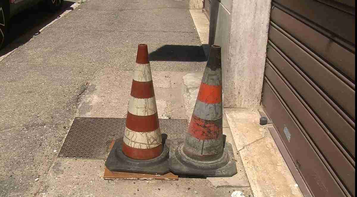 Vigevano, l’inquilino scarica abusivamente oli in fogna: 10 anni per avere una sentenza