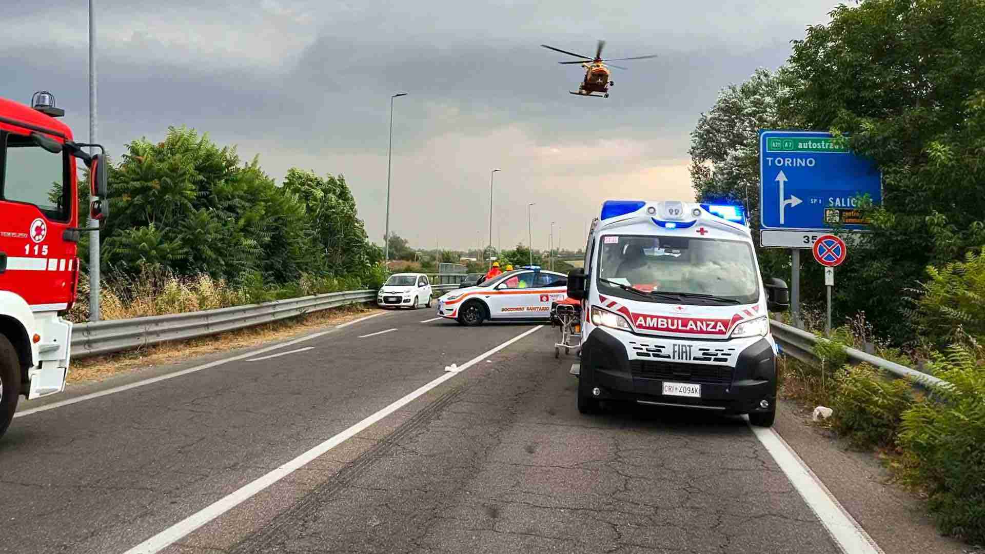 Tremendo schianto alle porte di Voghera: madre e bimbo di 9 mesi in fin di vita