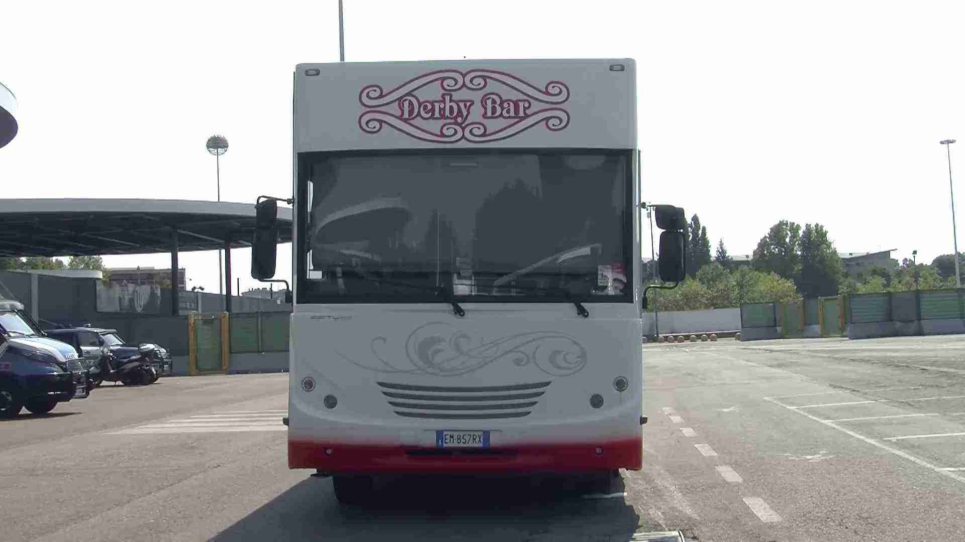 Tra il nuovo stadio e la tradizione: la Giunta salva i paninari