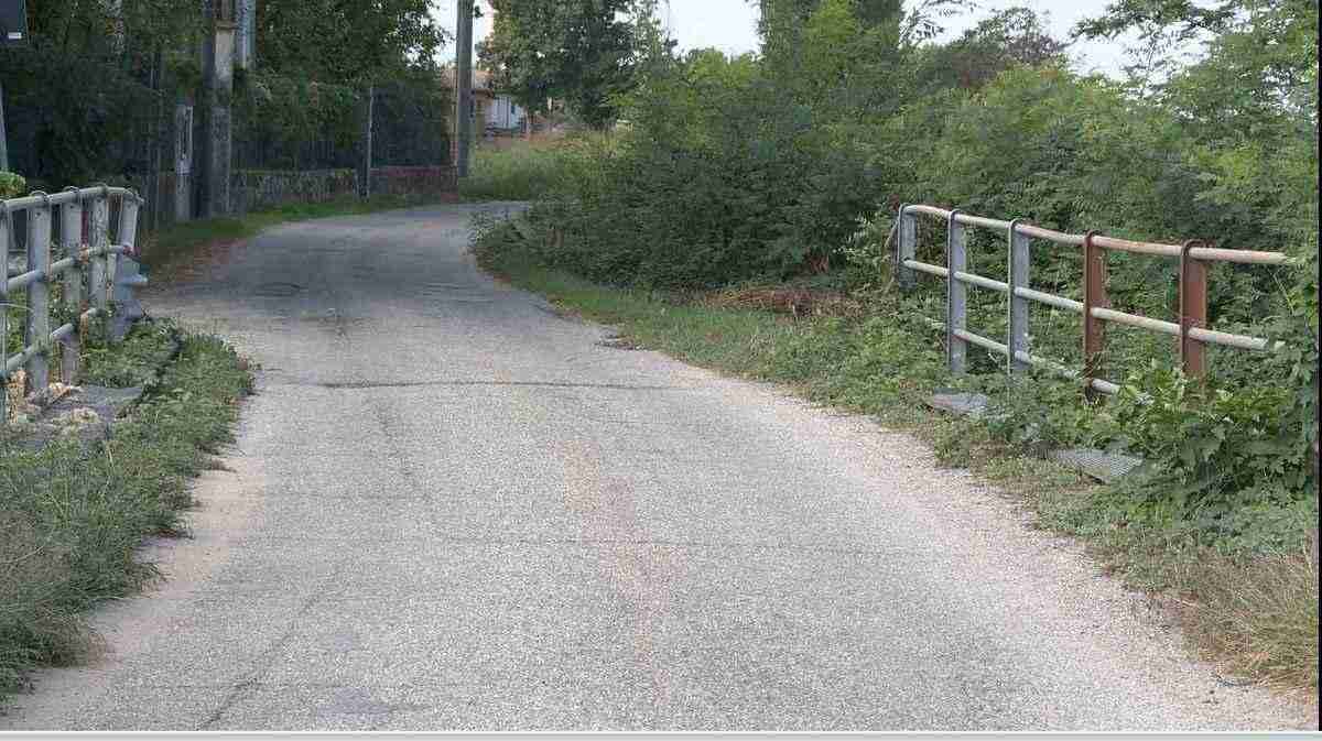 Vigevano, a Fogliano il ponte a rischio rimane aperto nonostante l’ordinanza