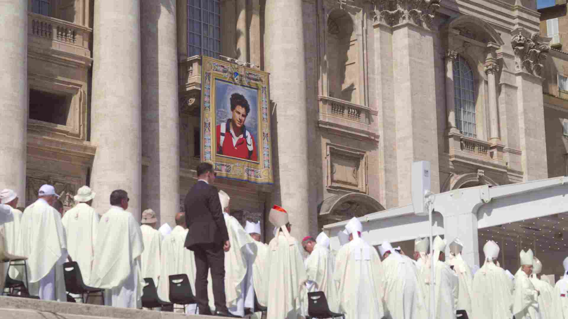 Carlo Acutis, vent’anni dopo: un ragazzo di Milano che continua a parlare ai giovani
