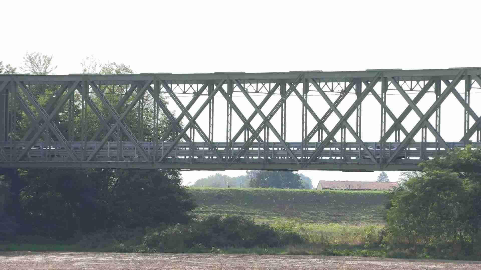 I lavori al ponte della Becca, i dubbi e le reazioni: Azione annuncia un’interrogazione alla Camera