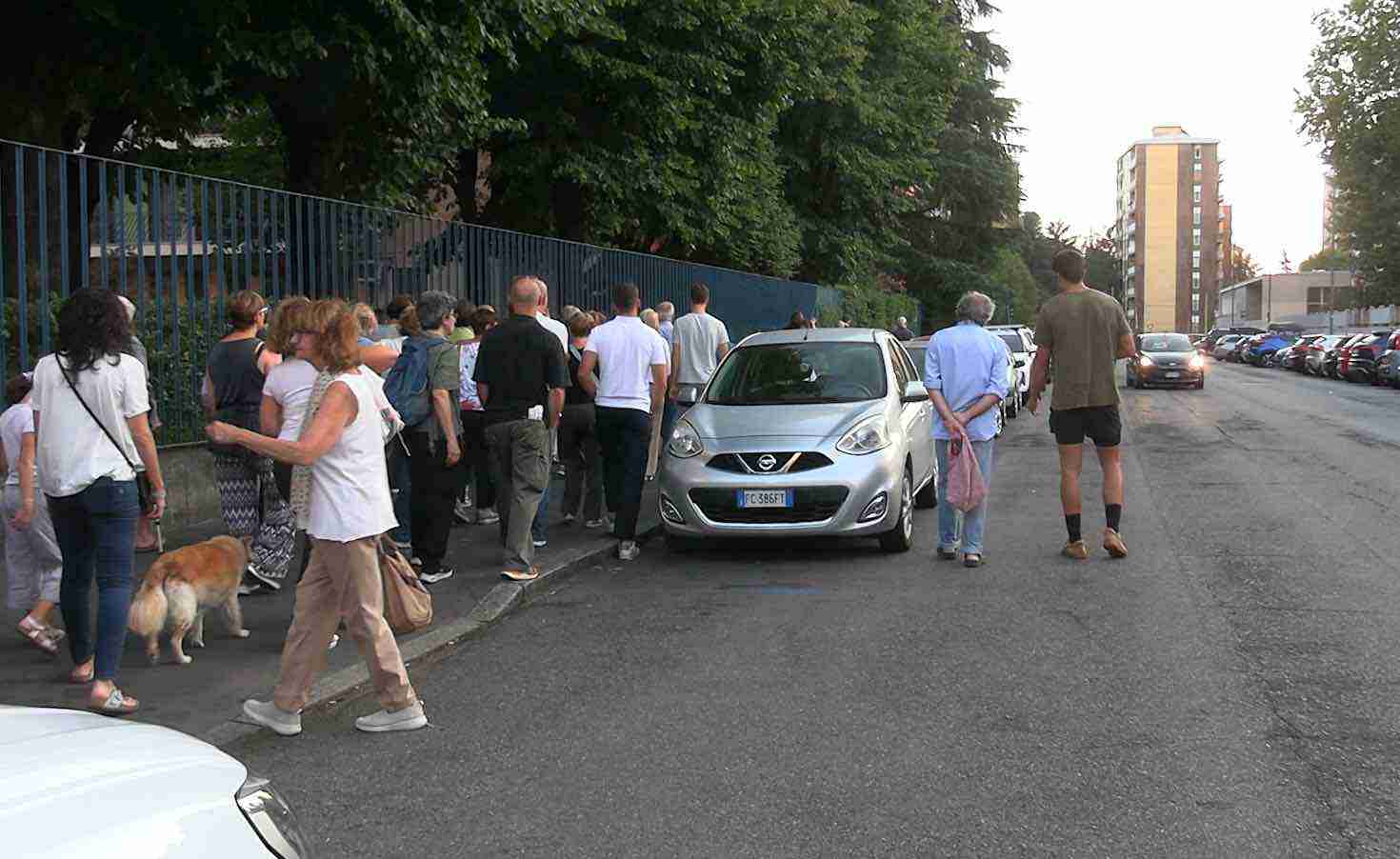 Milano, via Einstein: i residenti dicono “no” alla nuova piazza tattica
