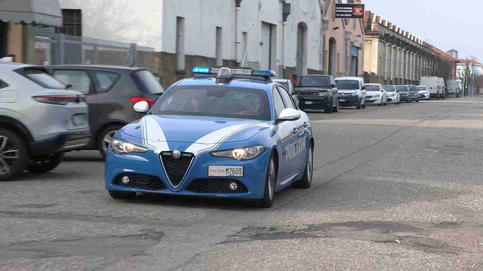 Vigevano, derubano e aggrediscono il vicino di casa: la polizia arresta un uomo e una donna