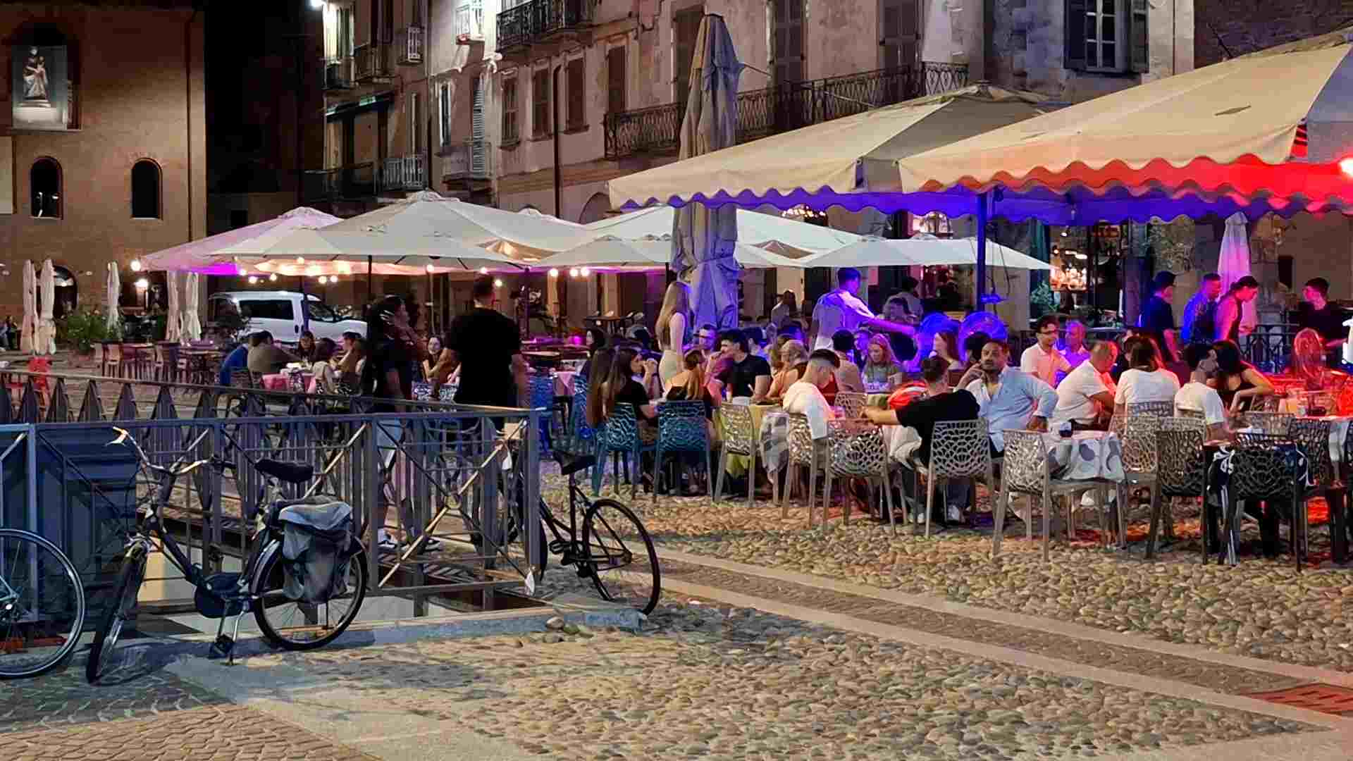 Malamovida, stretta a Pavia: via la musica a mezzanotte e nuovi orari