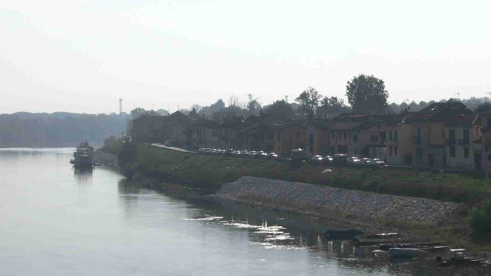 Pavia, i residenti di Borgo Basso e del Confluente avvertono: ”Temiamo una piena del Ticino”