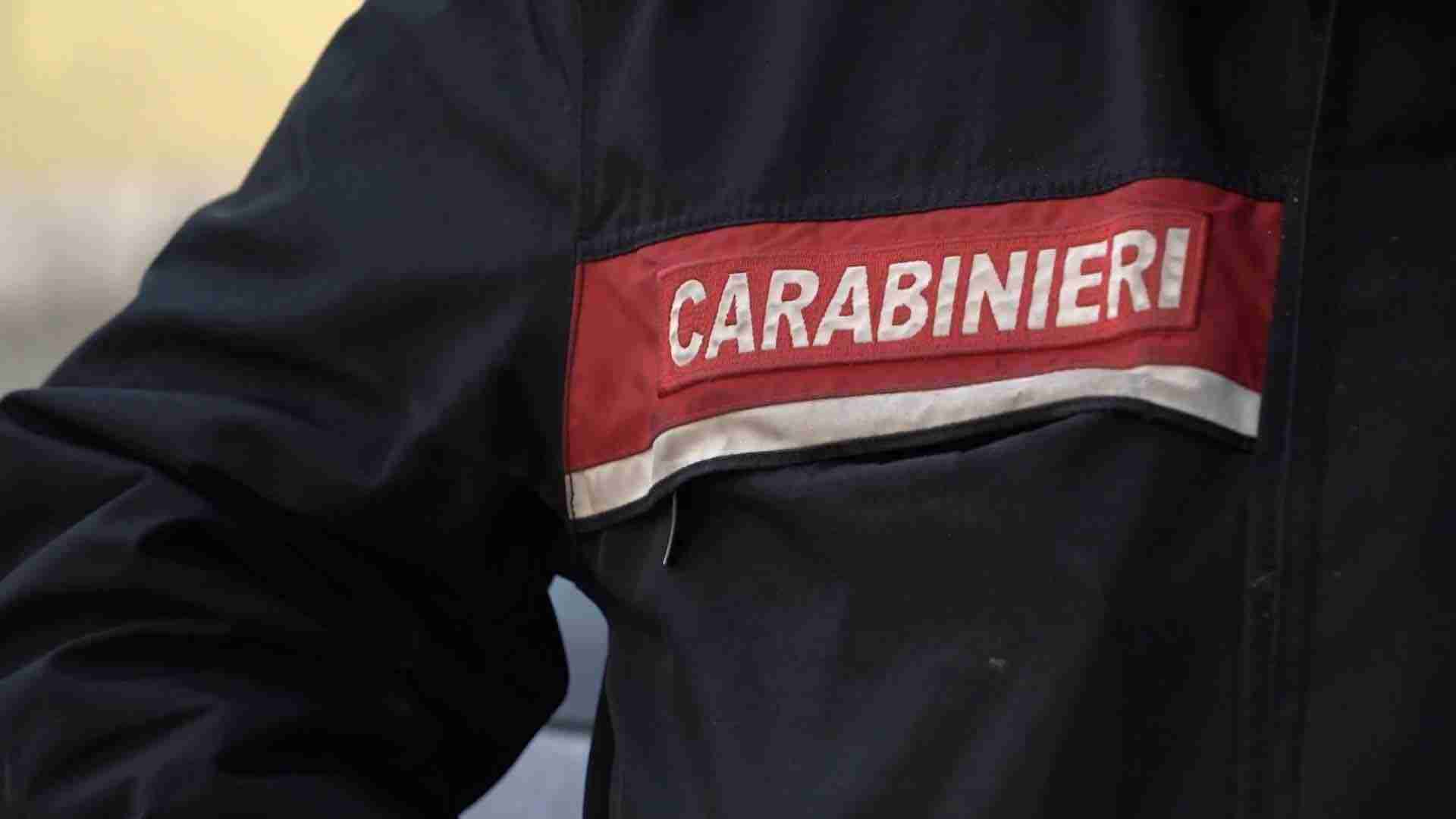 Rapina le poste di Pometo, ma perde il portafogli nella fuga: identificato e arrestato