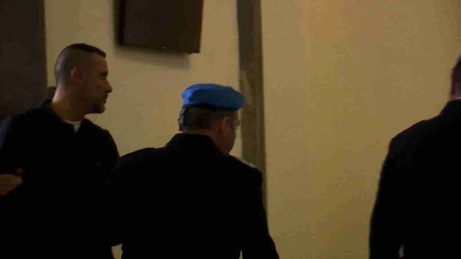 Milano, omicidio Rogoredo: l’ex agente Cinturrino in aula il 6 ottobre per un nuovo interrogatorio