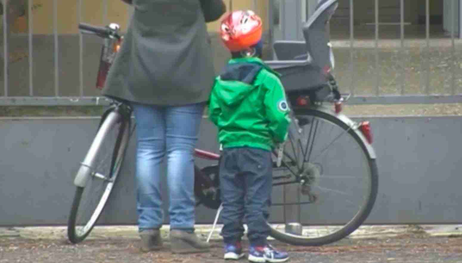 Milano, meno nascite e meno iscritti, l’inverno demografico arriva nei nidi