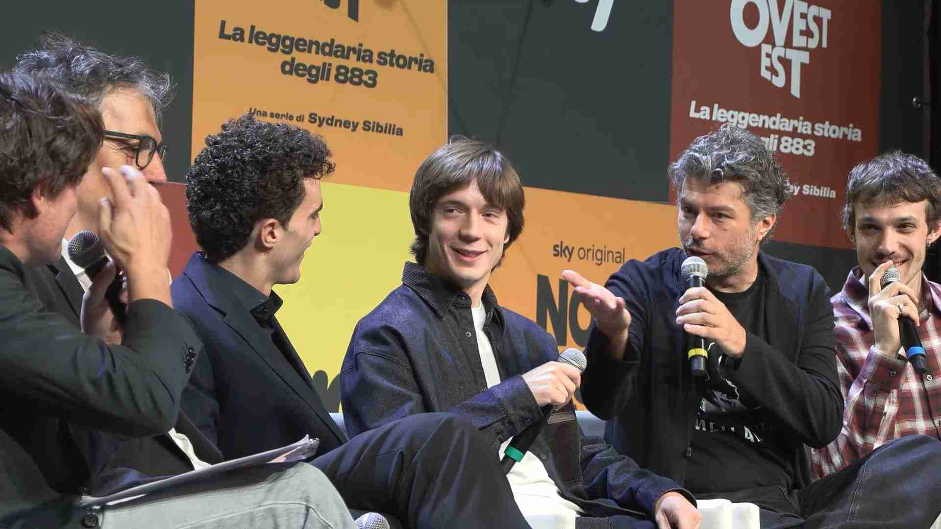 Gli 883 da Pavia a Los Angeles: presentata la seconda stagione ”Nord Sud Ovest Est”